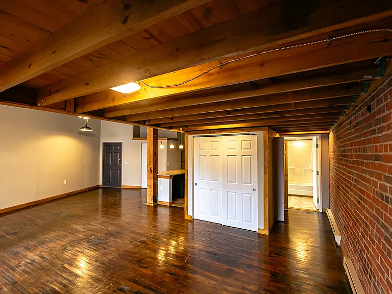Lofts On Madison — Photo 11