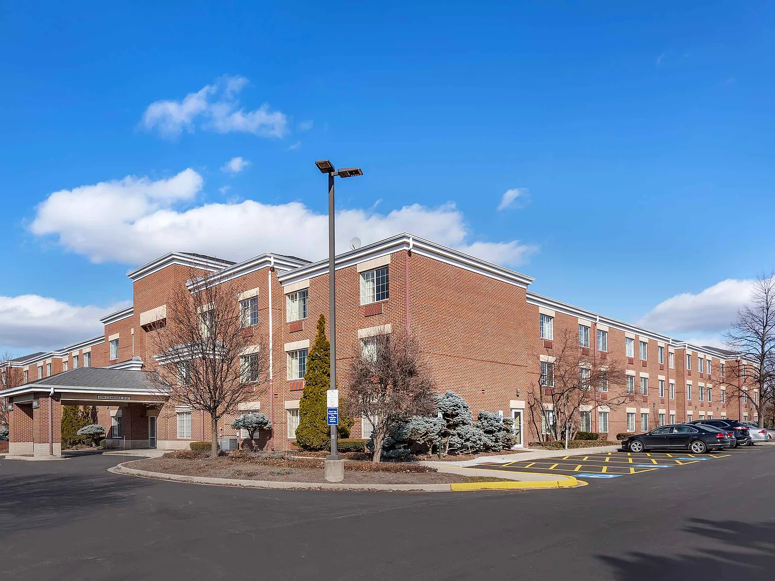Chicago - Westmont - Oak Brook — Photo 2