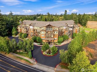 11801 Harbour Pointe Blvd UNIT 204, Mukilteo, WA 98275