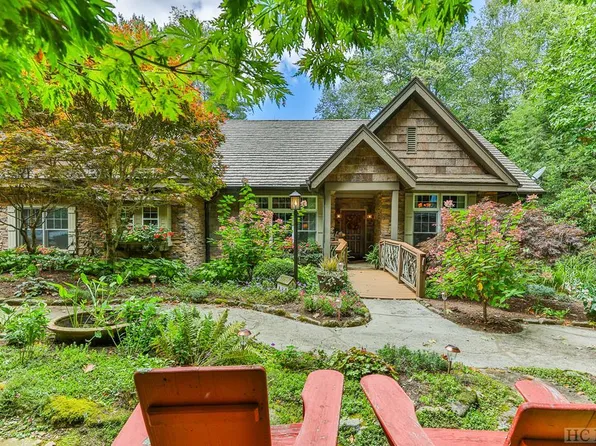 240 Garnet Rock Trail, Highlands, NC 28741
