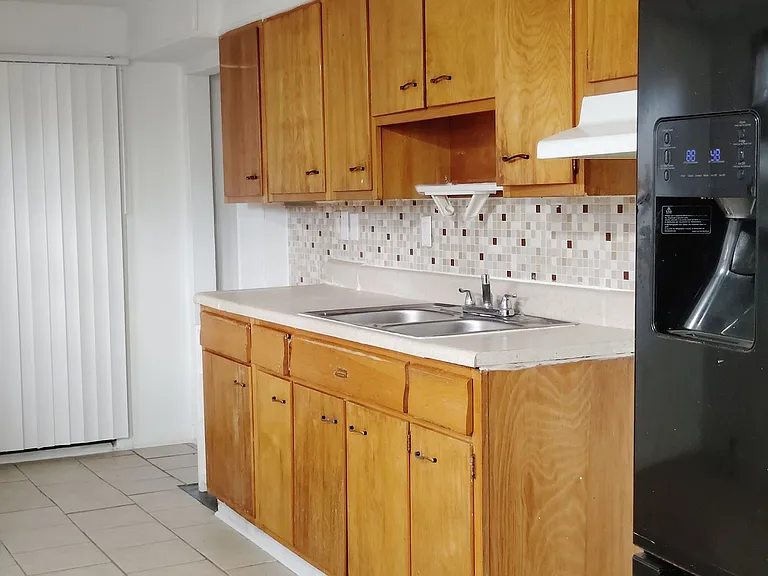 1311 Saint Stephens Dr — Photo 1