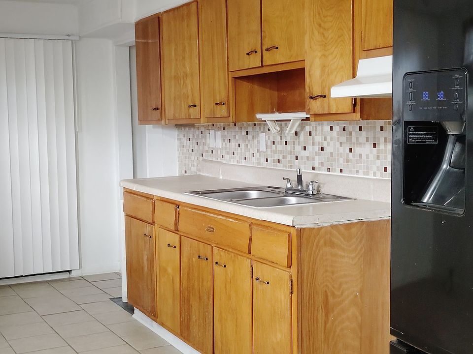 1st image of 1311 Saint Stephens Dr