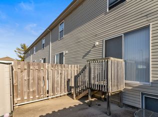 8436 Hague Rd #16, Indianapolis, IN 46256