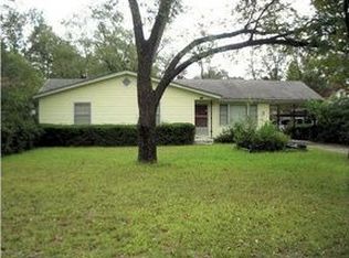 1713 W Broad Ave, Albany, GA 31707