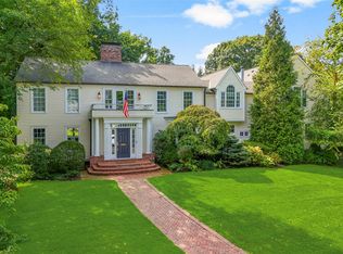 12 Flint Ave, Larchmont, NY 10538