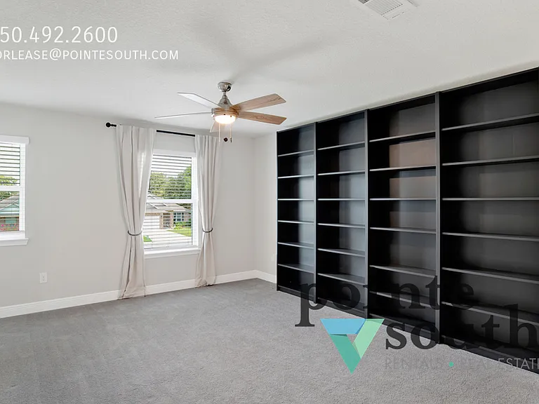4809 Fish Hawk Ct — Photo 18