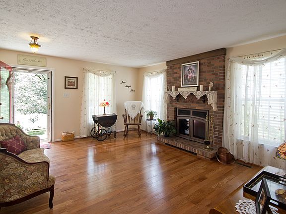 5th image of 8214 Elkwood Ct
