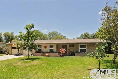 1st image of 225 Driftwind Dr