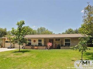 225 Driftwind Dr, Windcrest, TX 78239