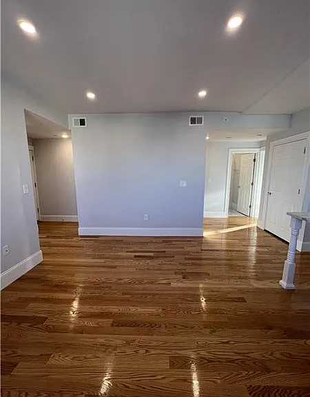 75 Winchester St #3 — Photo 5