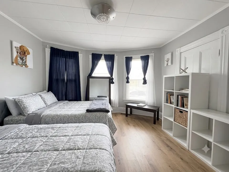 3 bed, 2638 sqft, $2,000 — Photo 2