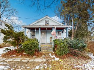 18 Eastern Pkwy, Poughkeepsie, NY 12603