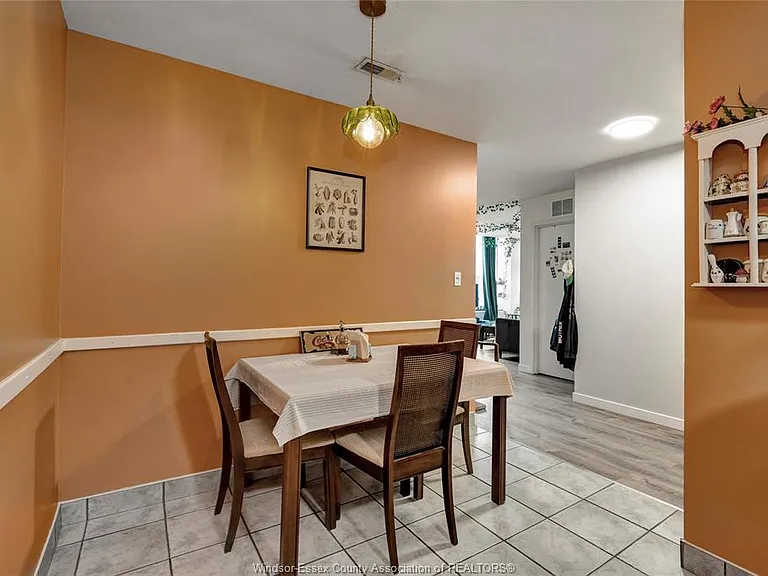 540 Ouellette Ave #7B — Photo 7