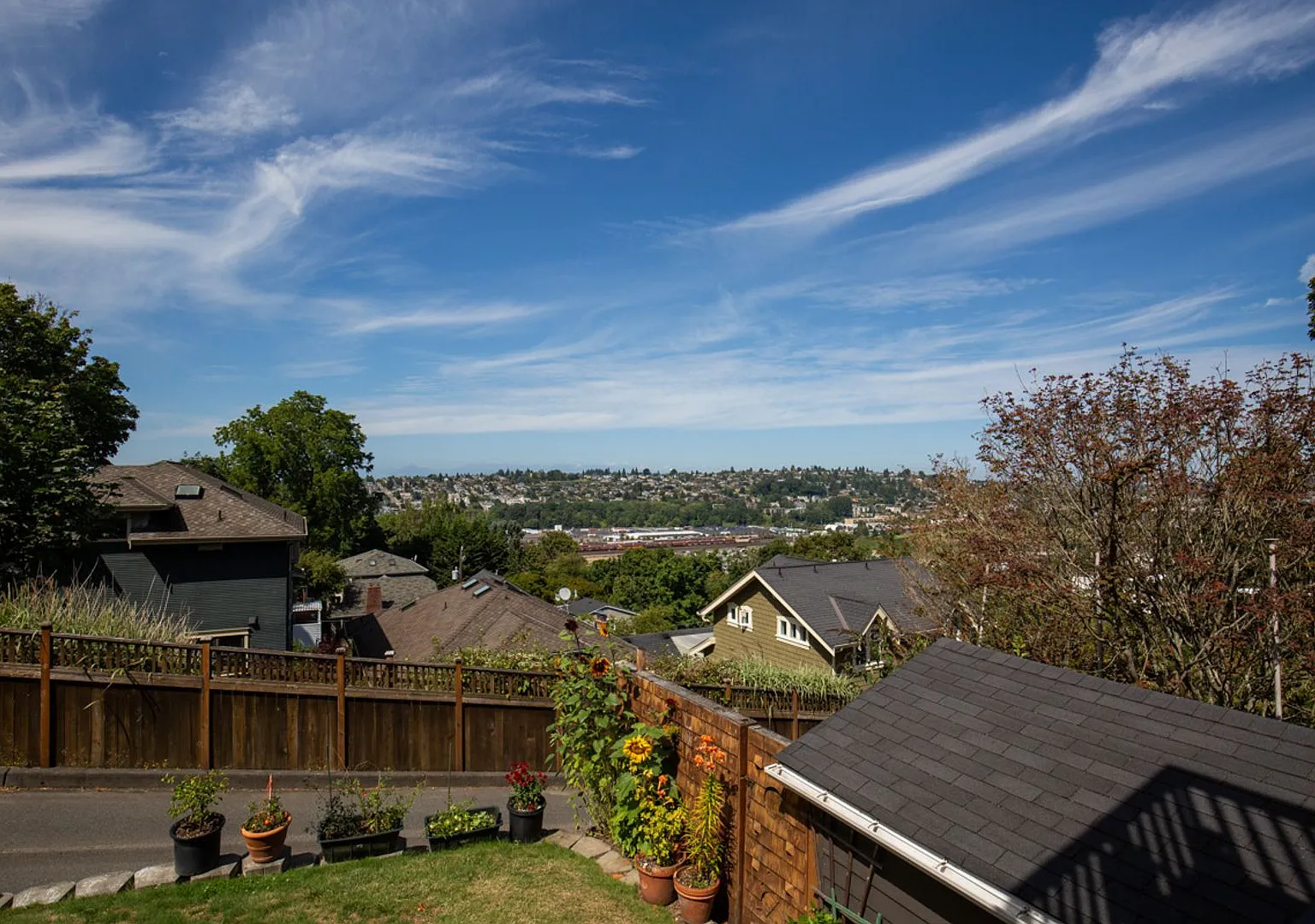 Terrace View Apartments — Photo 2