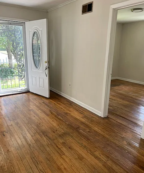 518 Harris St — Photo 9