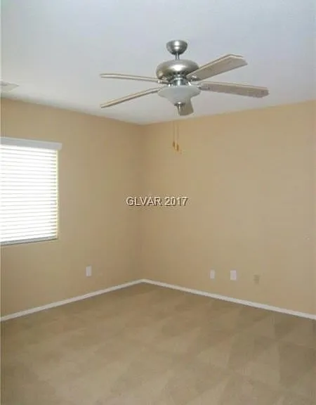 3761 Hollycroft Dr — Photo 7