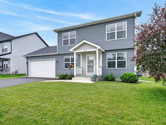 4th image of 22 W Bluebell Ave