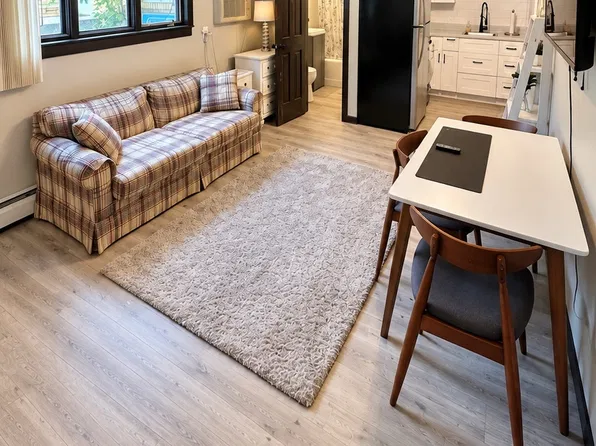 6525 2nd St NE APT 2, Minneapolis, MN 55432