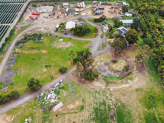 3rd image of 30100 Valley Center Rd