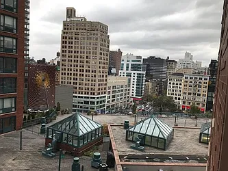 Rented by Ready Group