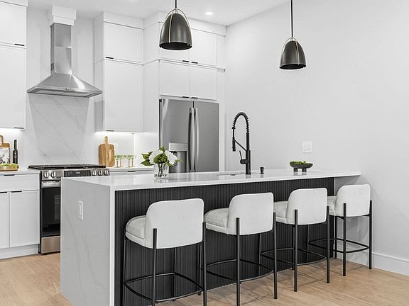 2nd image of 66 Homer St #3