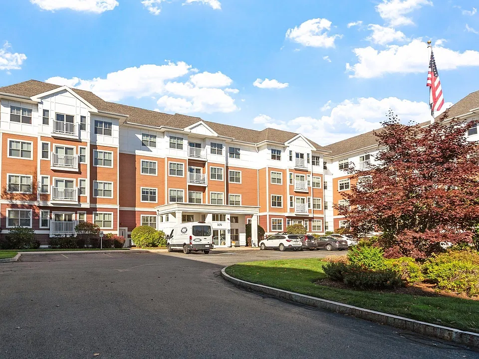 250 Main St #312-B