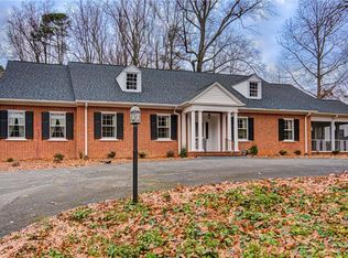 1805 Robinhood Rd, Winston Salem, NC 27104