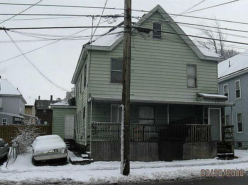 2nd image of 609-11 Ash St