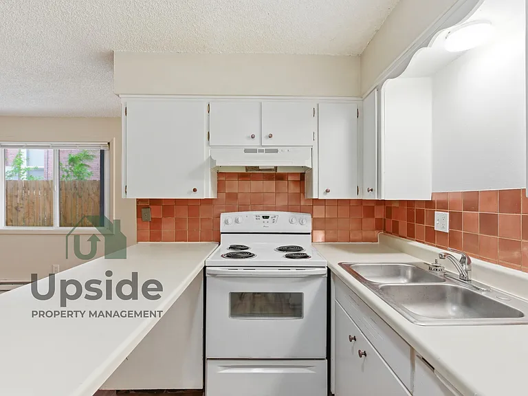 217 E Sinto Ave — Photo 8