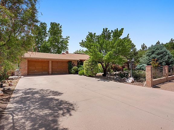 5th image of 535 La Plata Dr