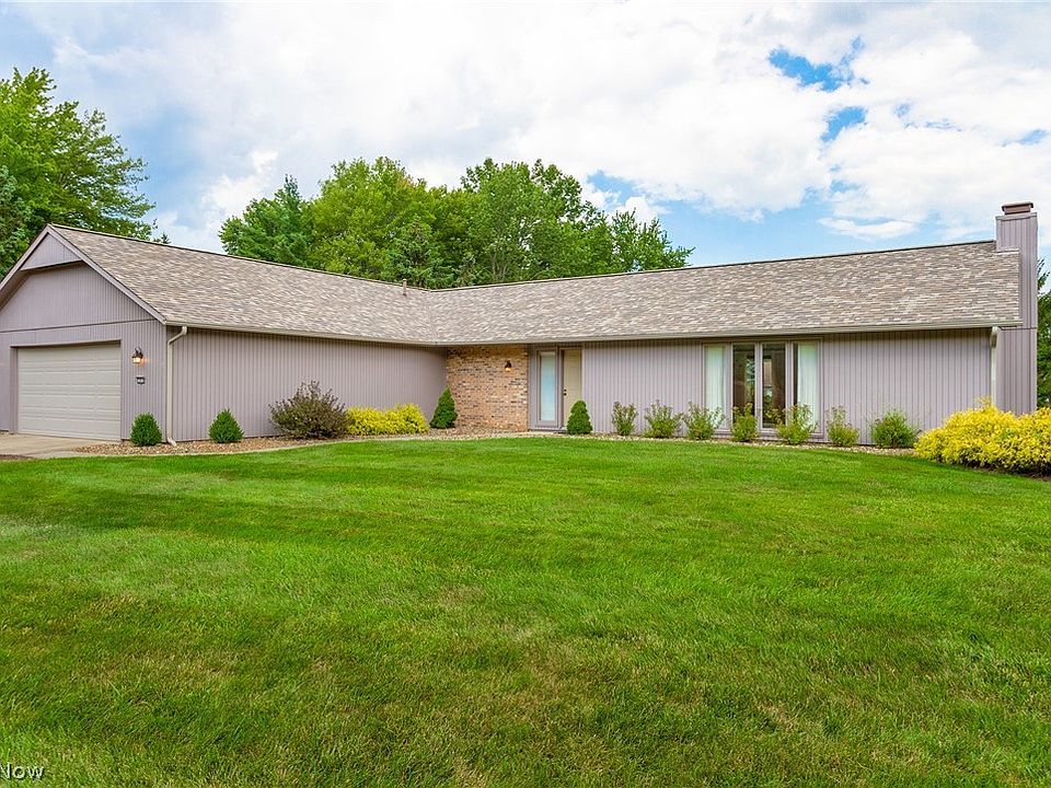 1st image of 21616 Meadows Edge Ln
