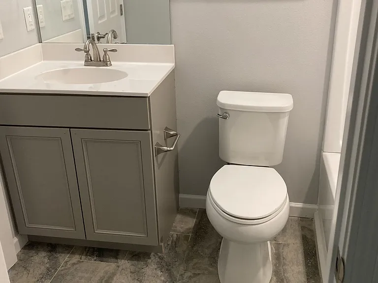 719 Cypress Dr — Photo 32