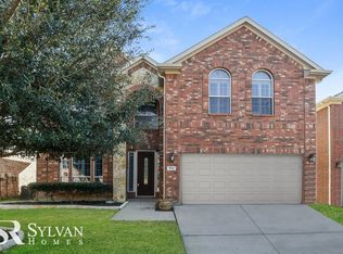 9716 Gessner Dr, Fort Worth, TX 76244
