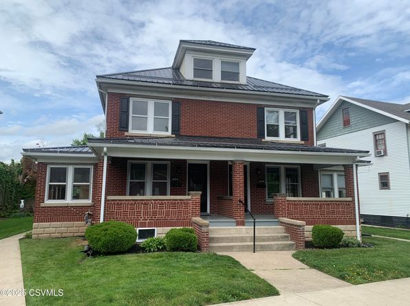 1002 W Market St