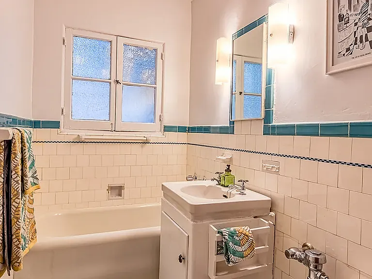430 S Cloverdale Ave #24 — Photo 18