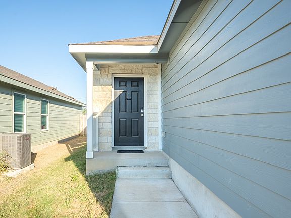 3rd image of 14223 Estuary Pl