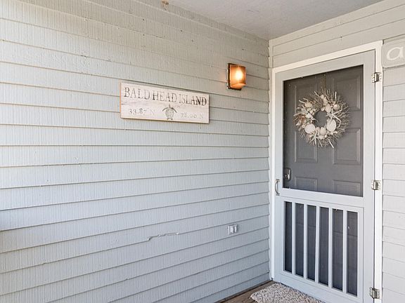 3rd image of 20 Bay Tree Trail Unit 6a