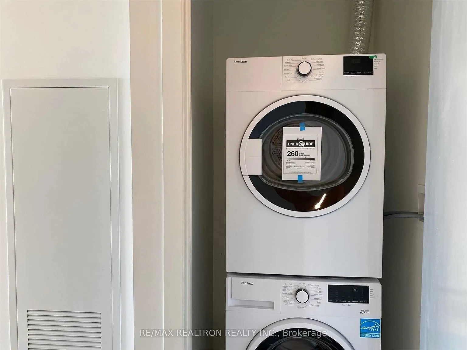 1 bed, $2,300 — Photo 4