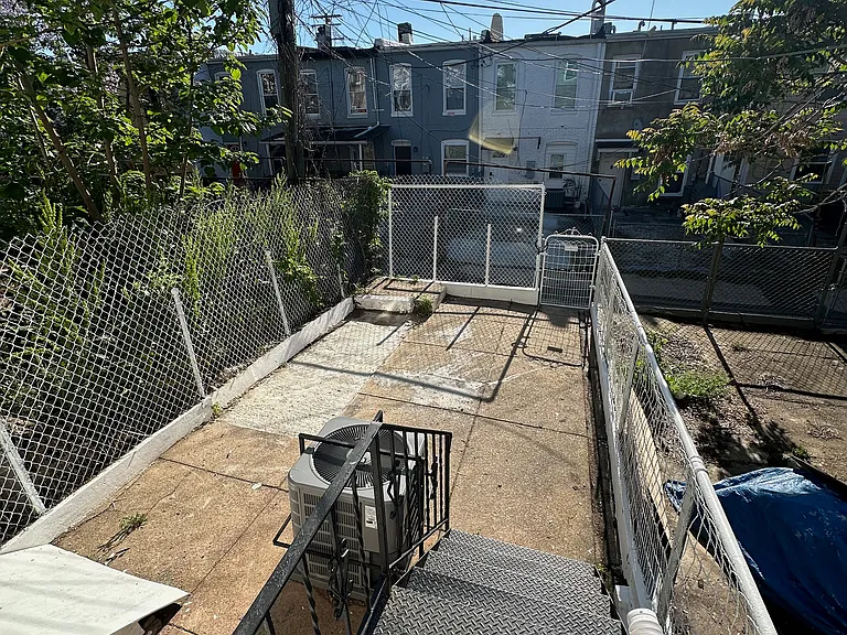 827 N Milton Ave — Photo 5