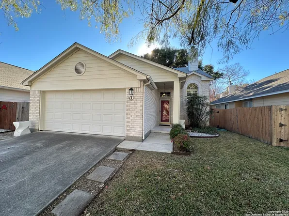 17 PEMBROKE LN, San Antonio, TX 78240