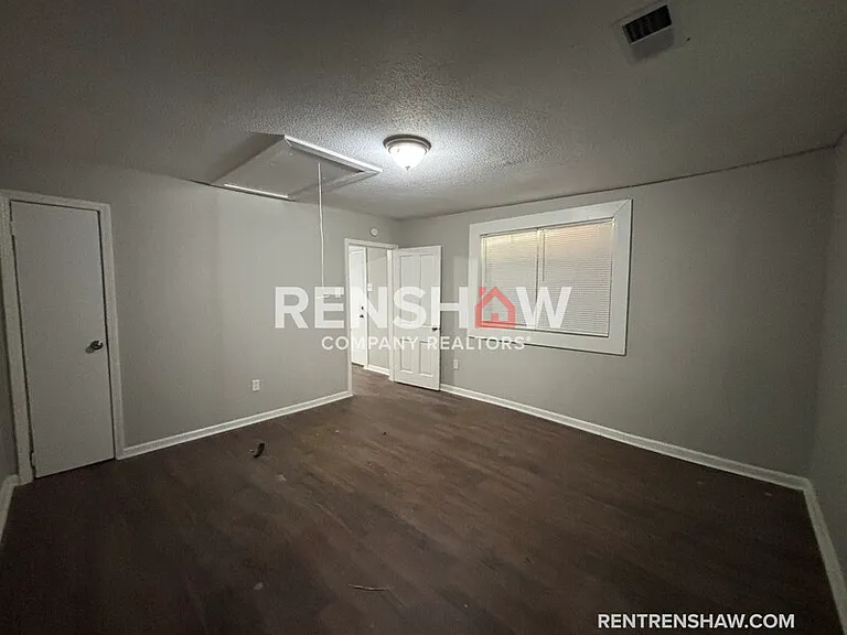 3021 Green Rd — Photo 8