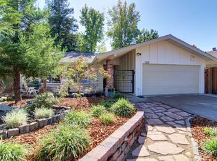 9212 Vancouver Dr, Sacramento, CA 95826