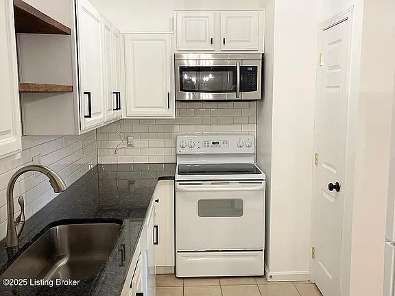 5th image of 1110 Westlynne Pl Unit 6