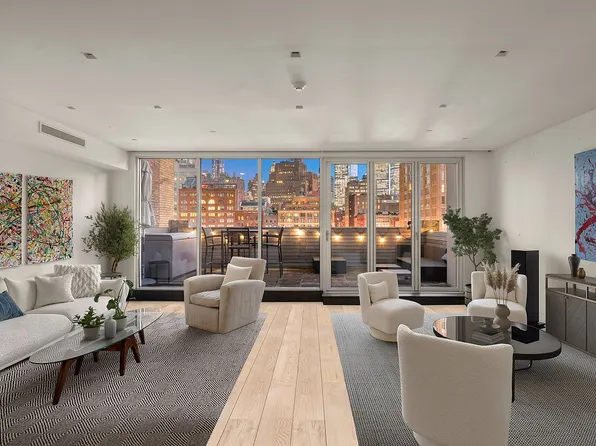 46 Laight St #Penthouse 4, New York, NY 10013