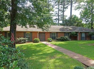 5023 Stanton Dr, Jackson, MS 39211