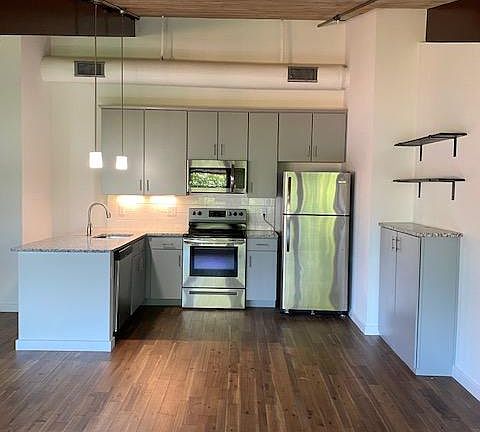 3rd image of 2001 Rivermont Ave #109