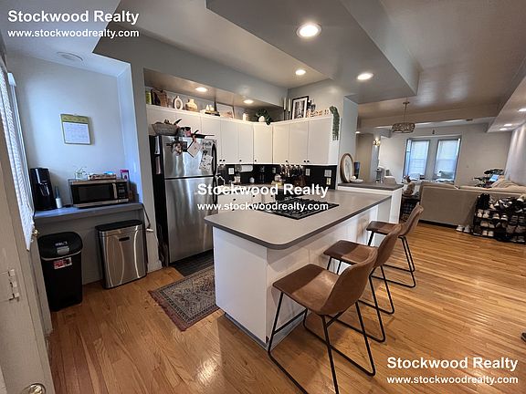 4th image of 51 Telegraph St #1