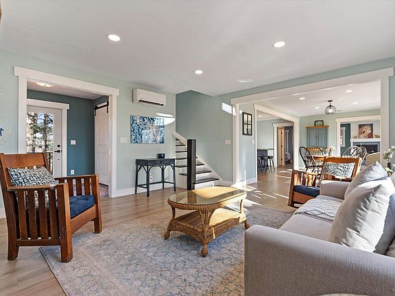 5th image of 31528 Lakeview Dr
