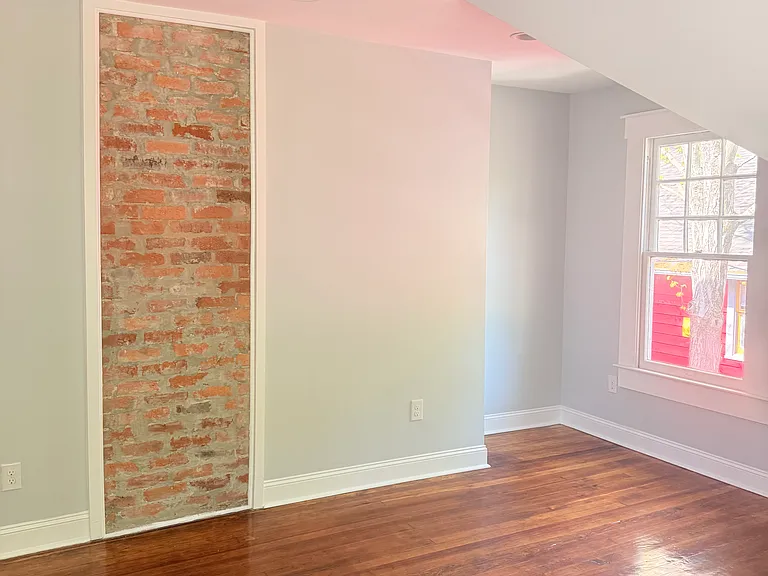 931 Carr St — Photo 14
