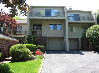34 Waterside Close, Eastchester, NY 10709